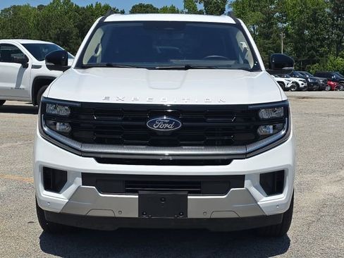 Used 2025 Ford Expedition Max Platinum AWD/4WD image 7
