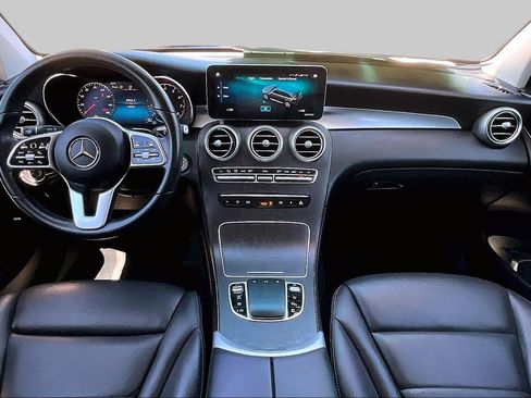 Used 2022 Mercedes-Benz GLC 300 image 13