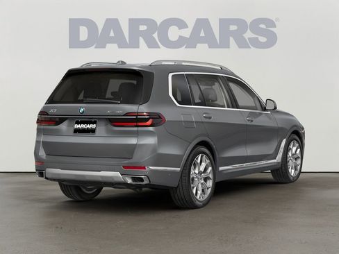 New 2026 BMW X7 xDrive40i image 3