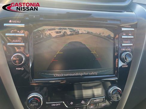 Used 2024 Nissan Murano SV image 54