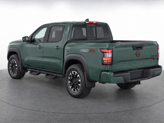 Used 2024 Nissan Frontier PRO-4X w/ Pro Convenience Package AWD/4WD image 3