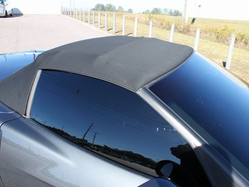 Used 2009 Chevrolet Corvette Base 2D Convertible w/ Preferred Equipment Group image 18