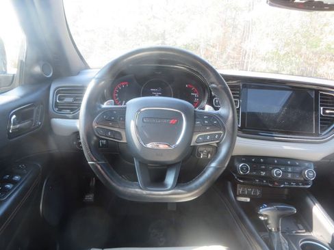 Used 2021 Dodge Durango R/T w/ Technology Group image 16