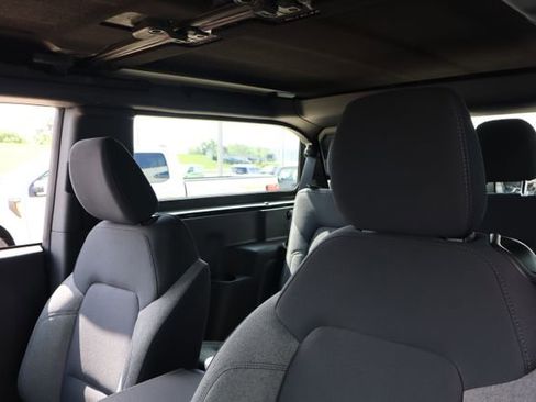 New 2026 Ford Bronco 2-Door w/ Sasquatch Package AWD/4WD image 17