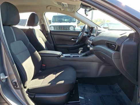 Used 2024 Nissan Sentra SV w/ All-Weather Package image 13