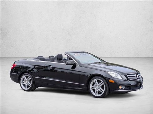 Used 2011 Mercedes-Benz E 350 Cabriolet image 3