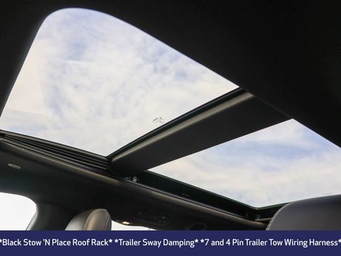 New 2026 Chrysler Pacifica Limited image 8