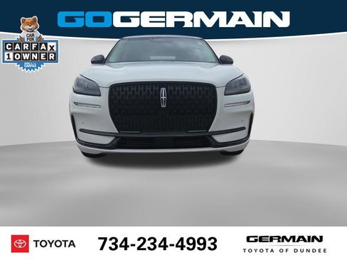 Used 2024 Lincoln Corsair AWD w/ Equipment Group 101A image 3