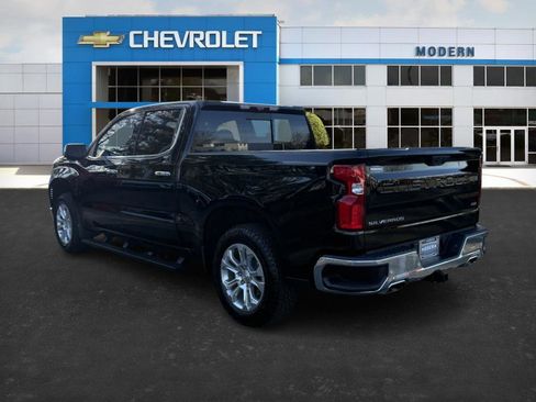Used 2024 Chevrolet Silverado 1500 LTZ w/ Technology Package image 3
