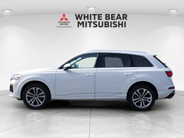 Used 2025 Audi Q7 3.0T Premium Plus AWD/4WD image 4