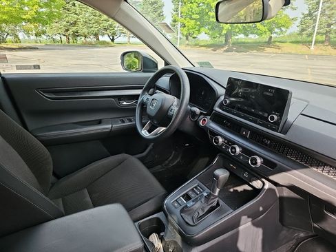 Used 2025 Honda CR-V LX image 11