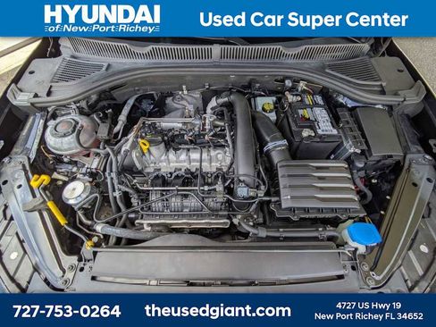 Used 2019 Volkswagen Jetta SEL w/ Cold Weather Package image 13