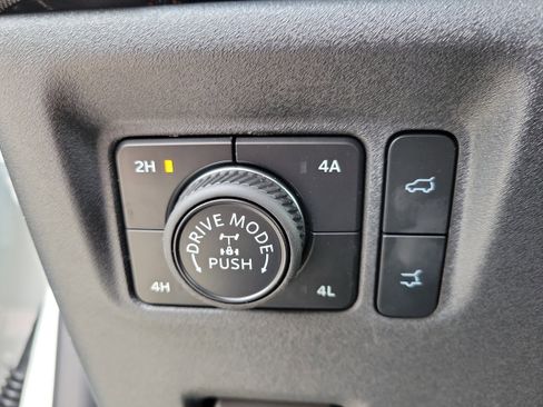 New 2026 Ford Expedition Tremor image 32