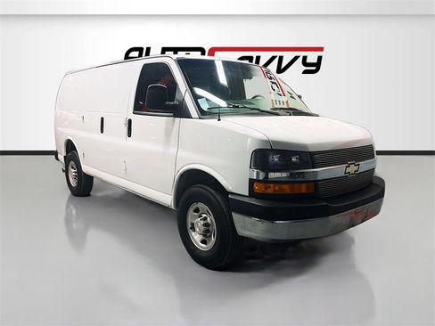 Used 2024 Chevrolet Express 2500 Work Van w/ Driver Convenience Package image 1