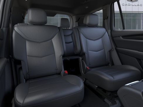 New 2025 Cadillac XT6 Sport w/ Technology Package image 17