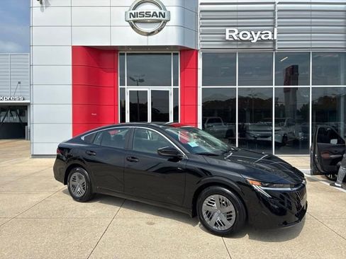 Used 2026 Nissan Sentra SV w/ Floor Mat Package FWD image 1