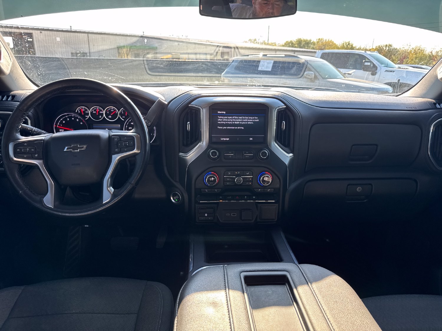 Used 2021 Chevrolet Silverado 1500 RST w/ Redline Edition AWD/4WD image 12