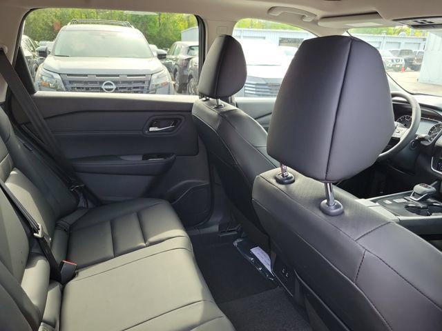 New 2026 Nissan Rogue Dark Armor FWD image 29