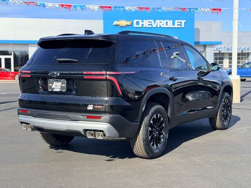 New 2026 Chevrolet Traverse Z71 w/ Enhanced Driving Package image 5