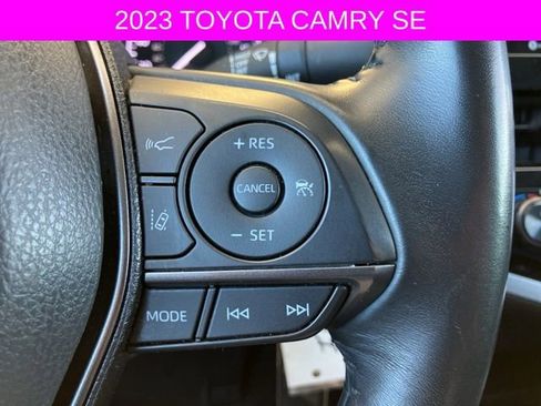 Used 2023 Toyota Camry SE image 31