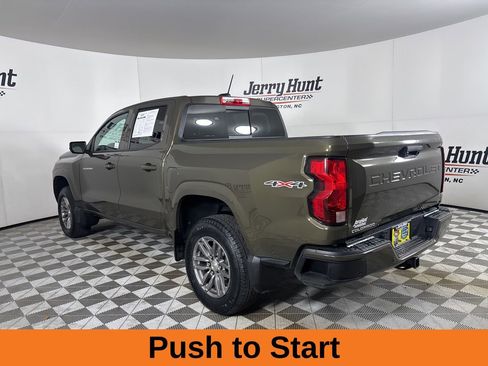 Used 2023 Chevrolet Colorado LT w/ LT Convenience Package II image 7