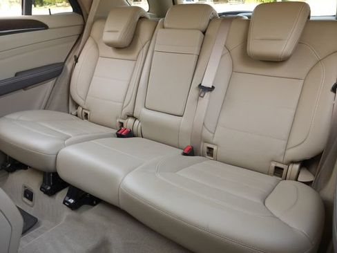 Used 2014 Mercedes-Benz ML 350 2WD image 16