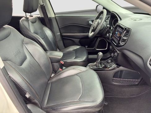 Used 2018 Jeep Compass Limited w/ Navigation Group image 15