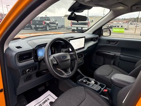 New 2026 Ford Maverick XLT w/ Black Appearance Package image 4