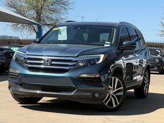 Used 2018 Honda Pilot Touring video 1