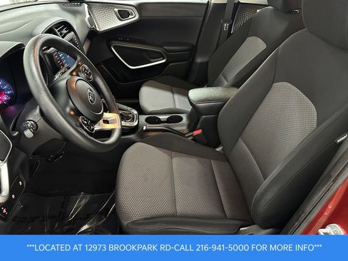 Used 2020 Kia Soul LX FWD image 9
