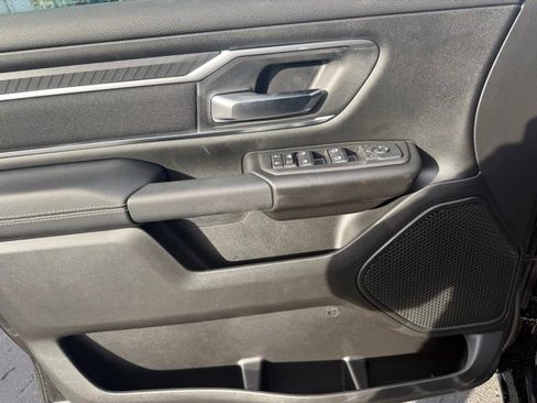 New 2026 RAM 1500 4x4 Crew Cab image 9