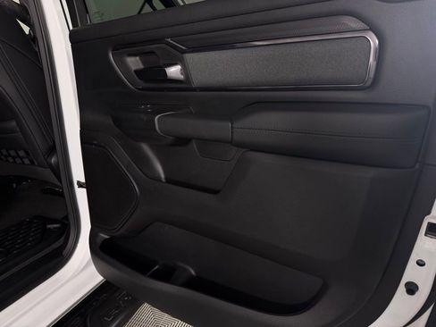 Used 2023 RAM 1500 Big Horn image 28