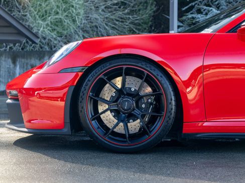 Used 2022 Porsche 911 GT3 image 13