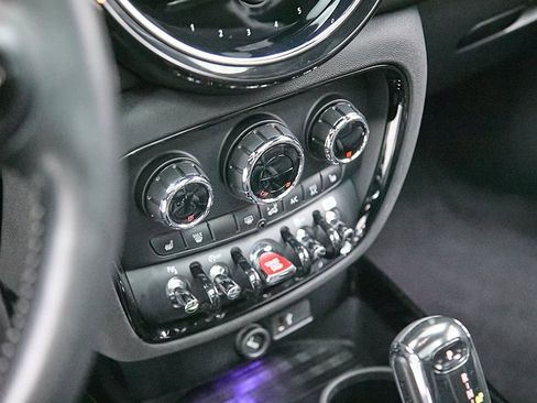 Used 2022 MINI Cooper Clubman John Cooper Works image 19