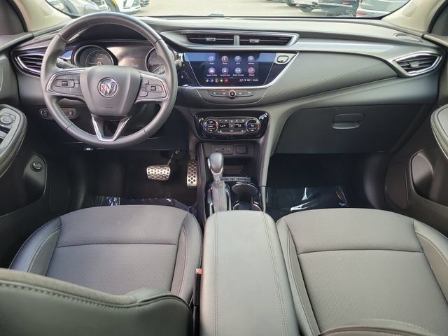 Certified 2023 Buick Encore GX Select w/ Sport Touring Package FWD image 17