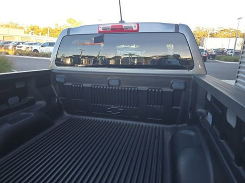 Used 2018 Chevrolet Colorado LT w/ Safety Package image 7