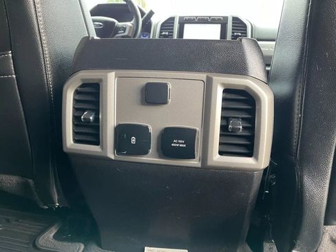 Used 2020 Ford F250 Lariat w/ Lariat Ultimate Package image 31