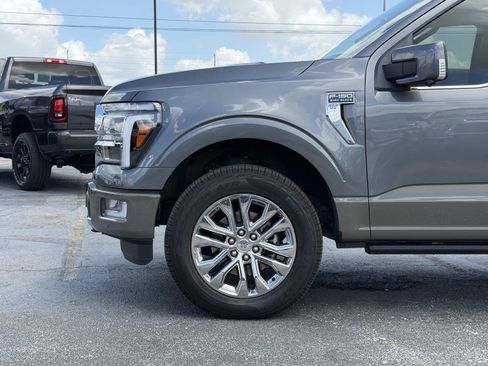Used 2025 Ford F150 King Ranch w/ FX4 Off-Road Package AWD/4WD image 8