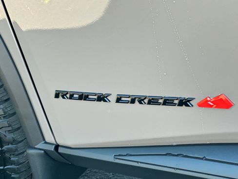New 2026 Nissan Rogue SV AWD/4WD image 25