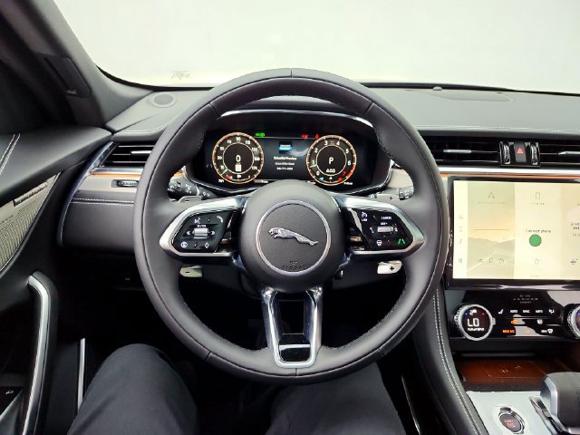 New 2026 Jaguar F-PACE R-Dynamic S AWD/4WD image 25