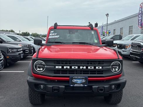 Used 2024 Ford Bronco Black Diamond AWD/4WD image 3