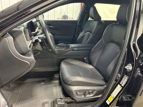 Used 2025 Toyota Crown Signia AWD/4WD image 13