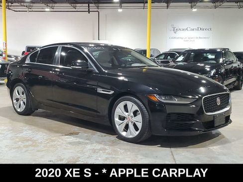 Used 2020 Jaguar XE S RWD image 3