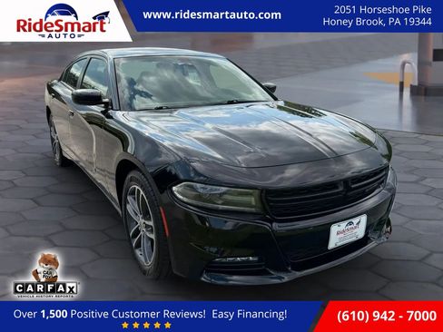 Used 2019 Dodge Charger SXT AWD/4WD image 1