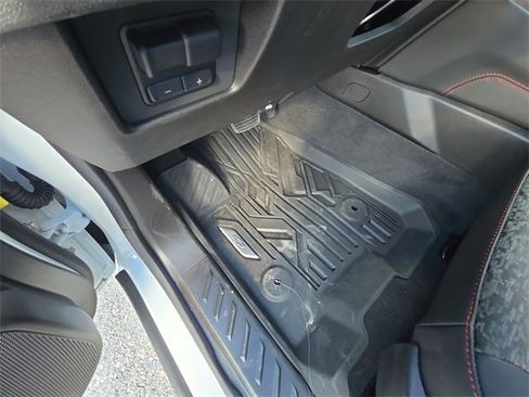 New 2025 Chevrolet Colorado Z71 w/ Technology Package image 36