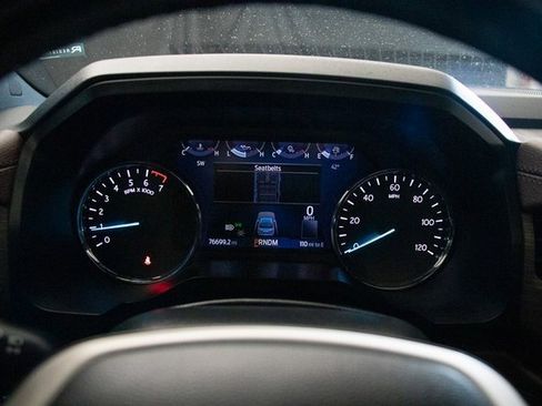 Used 2022 Ford Expedition Limited image 32