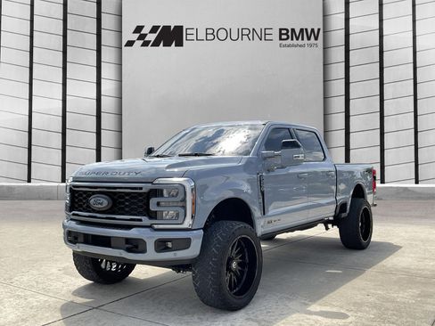 Used 2024 Ford F250 Lariat w/ Lariat Ultimate Package AWD/4WD image 3