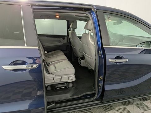 Used 2023 Honda Odyssey EX-L image 35