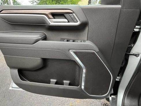 Certified 2026 Chevrolet Silverado 1500 LT AWD/4WD image 8
