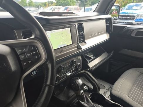 Used 2022 Ford Bronco Outer Banks AWD/4WD image 25